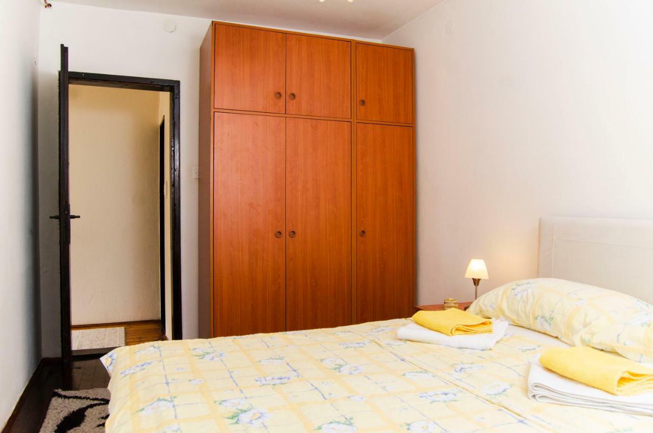 Aa Apartment *