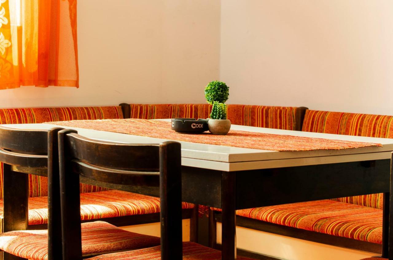 Aa Apartment *